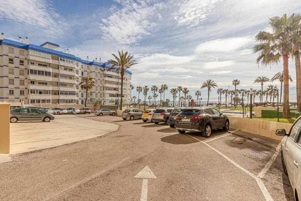 797 Holiday Rentals- Apartamento En Aloha Playa Frente Al Mar Benalmádena Buitenkant foto